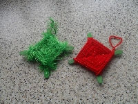 make a christmas ornament