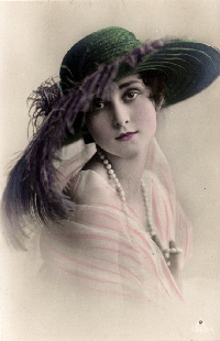 Vintage Rolo: Lady w/ a Big Hat