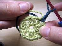 Crochet a Scrappy Granny - Round Robin #1