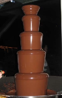 Chocolate Swap Between Tunrida and Lilychouchou