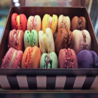 Decorate my profile with... #19 ~ Macarons