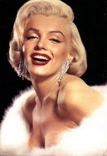 Marilyn Monroe Skinny Card (2 Partners)