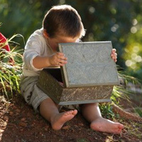 Childhood treasure - 250ct matchbox