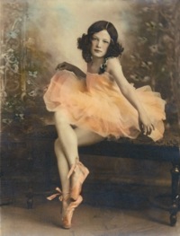 VM: Vintage Ballerina ATC