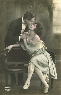 Vintage Postcard w/ a Romantic Couple