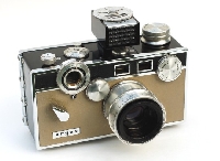 AACG: Vintage Camera ATC