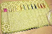 Crochet Hook Holder/Crayon Roll (US)