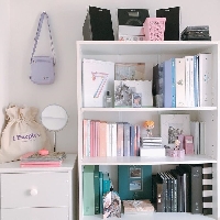 I LOVE K-pop!: My K-pop merch shelf! 