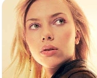 WIYM: FAMOUS ACTRESS POSTCARD