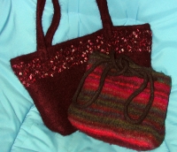 Newfpink's Felted tote bag swap - knit or crochet