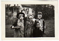VS- Vintage Halloween ATC 