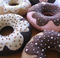 felt/plushie donut swap - bakers dozen! ROUND ONE
