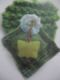 Somerset Style Stitched Mini Charms Tut