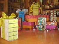 32 ct Match box treasure chest  Flowers and bling